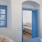 Aggelikis Traditional Cave House
