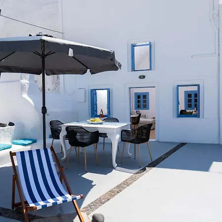 Aggelikis Traditional Cave House